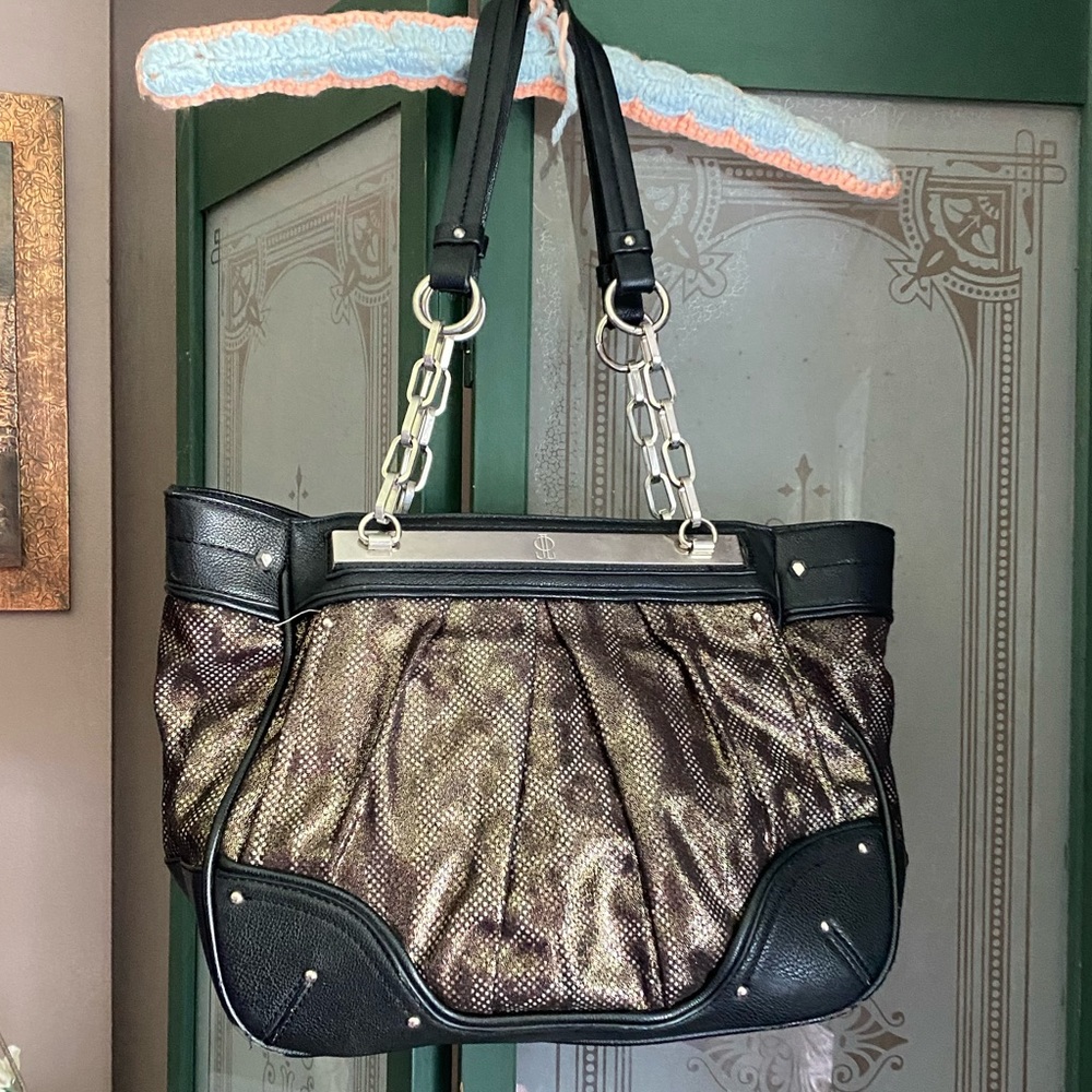 JLo leopard bring shimmery handbag 👜